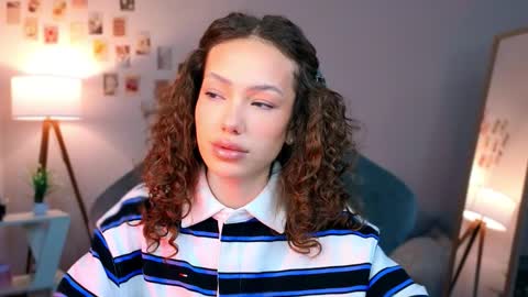 Lilly online show from February 23, 5:52 am