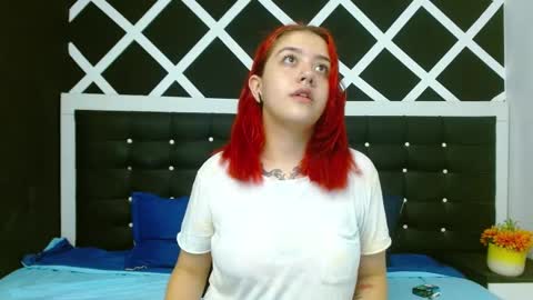 Estefani  online show from December 19, 11:50 am