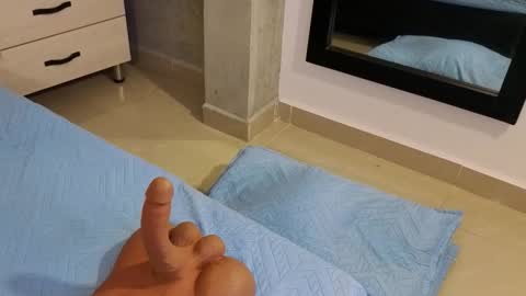 Nicolle  online show from March 25, 8:12 pm