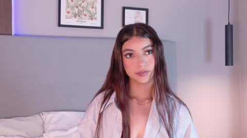 Snapshot of nicky_belmonth chatting on February 4, 2:21 pm nicky_belmonth online show from February 4, 2:21 pm