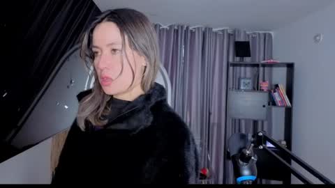 Nicky online show from March 28, 10:52 pm