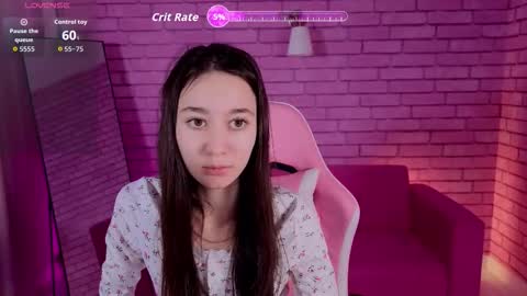 Nicole online show from February 18, 8:57 am