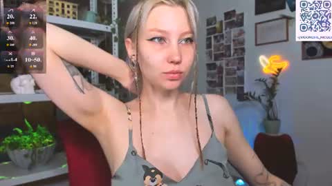 Nicole online show from July 26, 9:44 pm