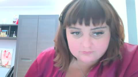 Nicole online show from October 9, 4:33 pm