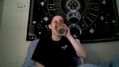 Nicole online show from February 8, 11:36 am