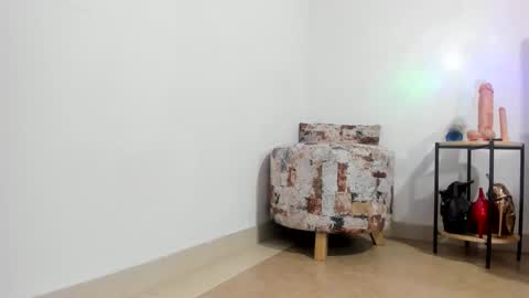 Nicolett online show from November 1, 11:20 pm