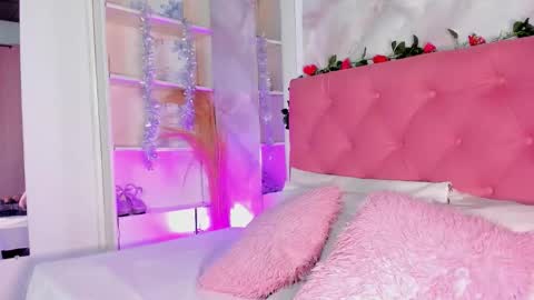 NICOL online show from February 10, 11:13 am