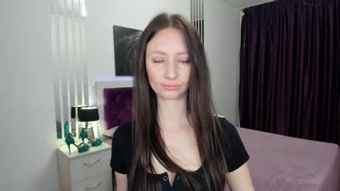 NikaLewis online show from April 17, 4:47 am