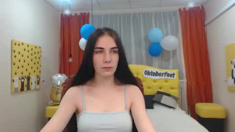 nikastarkk online show from September 22, 6:12 am