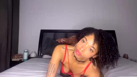 Snapshot of nikitalove104 chatting on September 28, 9:20 pm nikitalove104 online show from September 28, 9:20 pm