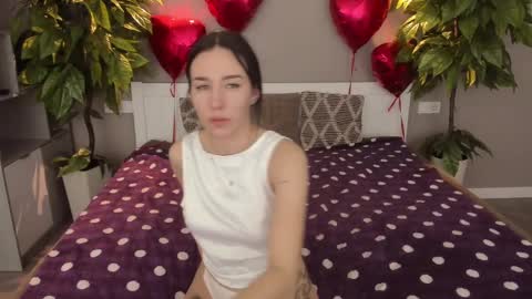 Nikki online show from February 27, 7:15 pm