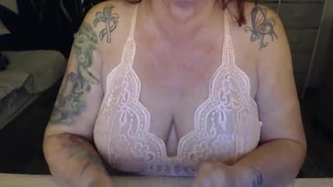 Nikki Mastersgirl1091 online show from January 10, 12:54 pm