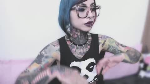 Snapshot of nikkiramone chatting on September 25, 11:24 pm Nikki Ramone online show from September 25, 11:24 pm
