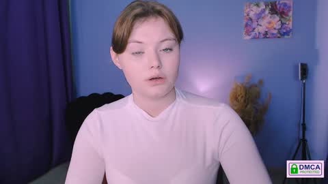 Snapshot of nikol_kitt chatting on January 9, 8:01 pm Little Niko  Help me reach my goals online show from January 9, 8:01 pm