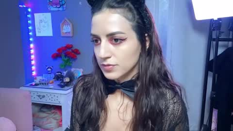 Niky A Stark online show from October 8, 9:35 am