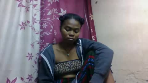 nilah online show from September 12, 1:18 pm