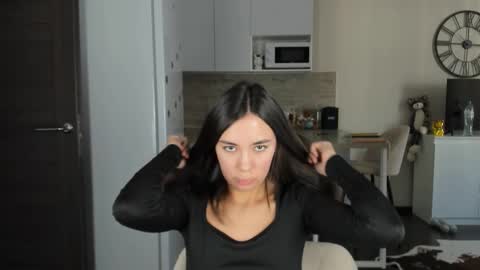 Bella online show from March 6, 10:43 am