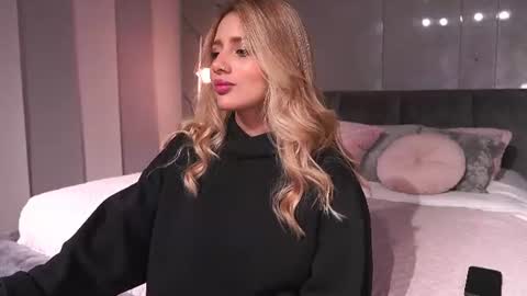 Angie online show from July 2, 4:40 am