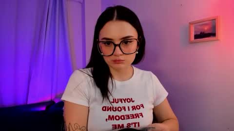 ninavolkov online show from September 24, 11:04 pm