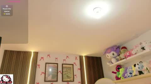 Nina online show from February 12, 4:30 pm