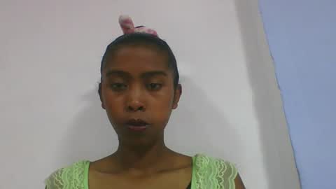 noelina online show from February 23, 8:36 am