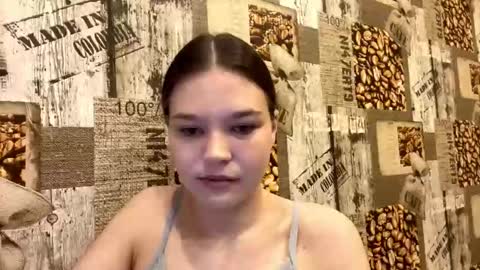 Abri online show from March 10, 2:21 pm