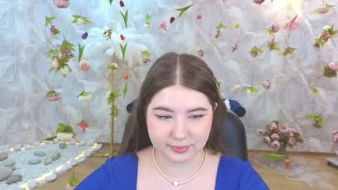noirwhisper online show from June 3, 3:18 am