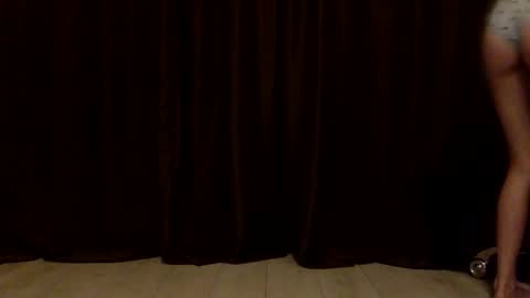 norablues online show from September 20, 12:10 am