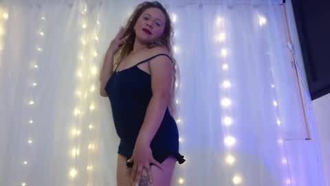 norapaker online show from September 23, 8:18 pm