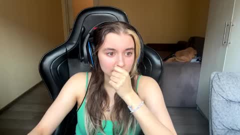 Elena online show from April 6, 11:55 am