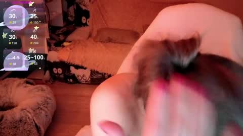 Mary online show from April 2, 10:07 pm