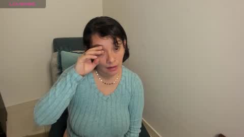 nuit_rose online show from March 5, 7:26 am