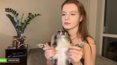 Snapshot of nura_foxx chatting on January 18, 12:24 am nura_foxx online show from January 18, 12:24 am