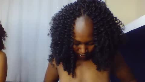 nutgal online show from February 21, 9:10 am