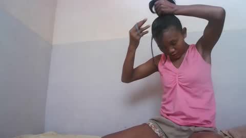 nympholinha online show from January 31, 4:47 am