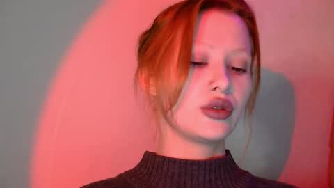 nyra_thira online show from January 14, 1:43 am