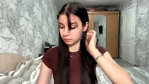 Amelia online show from November 3, 6:17 am