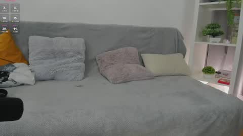 Elis online show from June 3, 2:33 pm