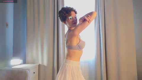 Eli online show from May 23, 4:44 am