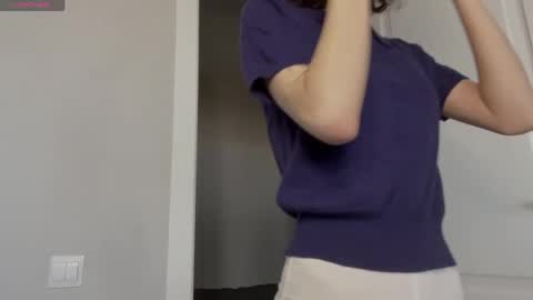 Thea online show from April 5, 4:33 am