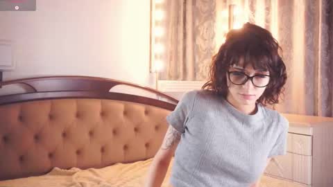 Thea online show from January 19, 5:36 am