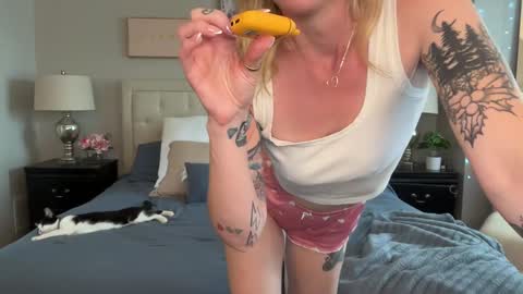 Tams online show from September 14, 2:59 pm