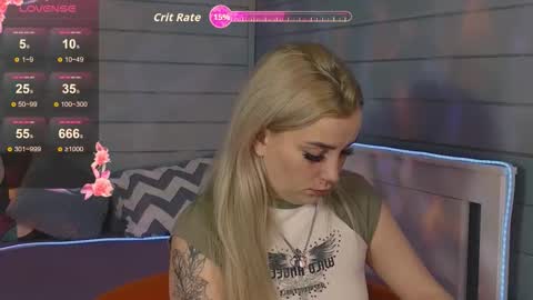 oh_my_julia online show from October 6, 3:18 pm