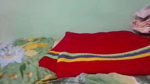 Snapshot of olgamariah203875 chatting on March 7, 8:13 am olgamariah203875 online show from March 7, 8:13 am