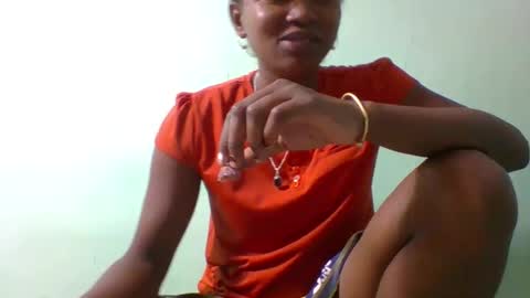 Snapshot of olgamariah203875 chatting on March 11, 9:02 am olgamariah203875 online show from March 11, 9:02 am