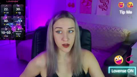 olivia_daze online show from September 9, 5:24 pm