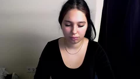 Olivia online show from November 3, 4:16 am