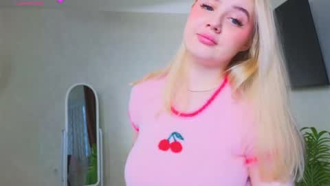 Olivia online show from May 21, 2:09 am
