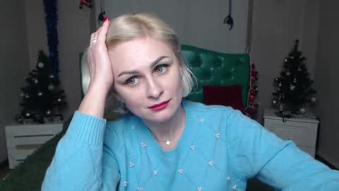 Snapshot of oliviahorst chatting on December 26, 4:25 pm OliviaHorst online show from December 26, 4:25 pm