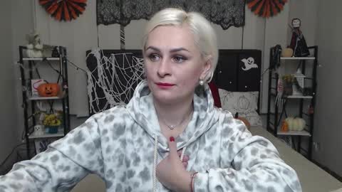 OliviaHorst online show from November 2, 6:44 pm